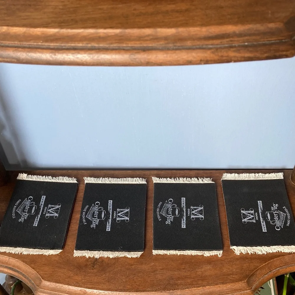 Red Coaster Rug - Picture 3 of 6